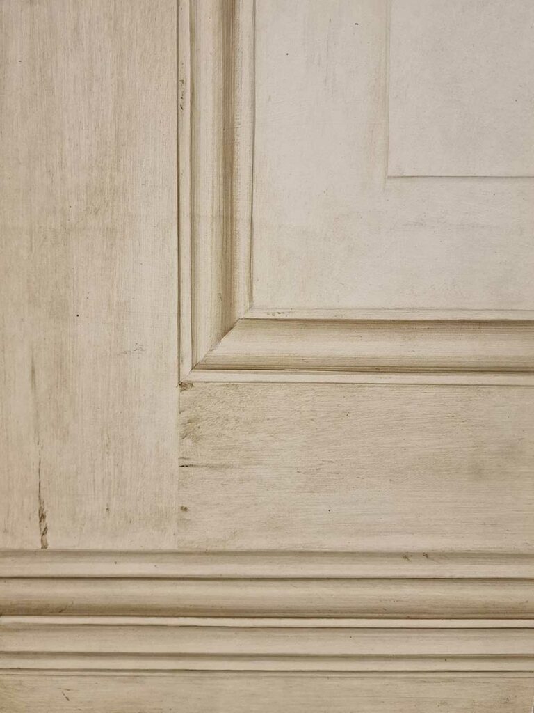 Distressed Panel Trompe L'oeil